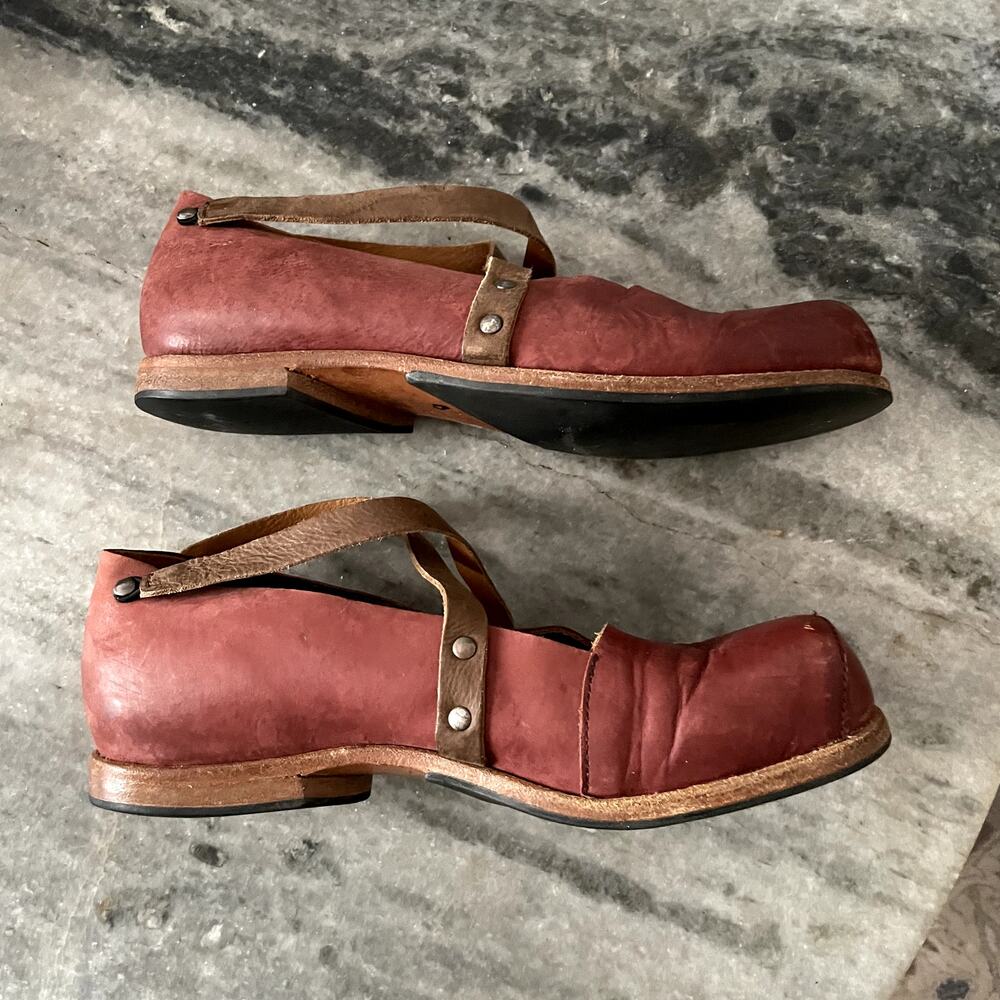 Cydwoq Handmade Leather Mary Jane Shoes Burgundy Strappy Size 37 EUC - Picture 2 of 11